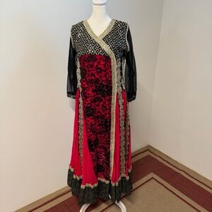 Hot Pink & Black Embroidered Pakistani Formal Dress with Pearl Detailing